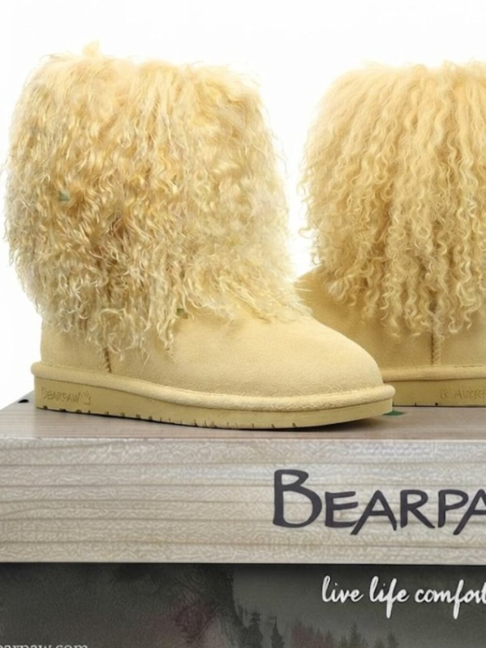 Bearpaw Boo Yellow Shearling Wool Lined Curly Lamb Fur Sherpa Boho Boots 8 NEW